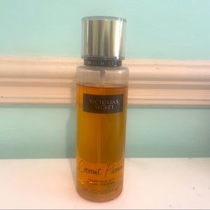Victoria’s Secret Coconut Passion mist